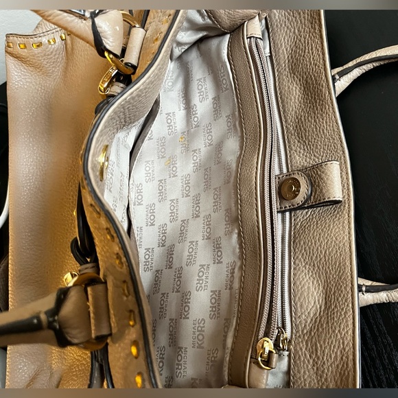 Micheal kors handbag-crossbody, shoulder - Picture 5 of 5